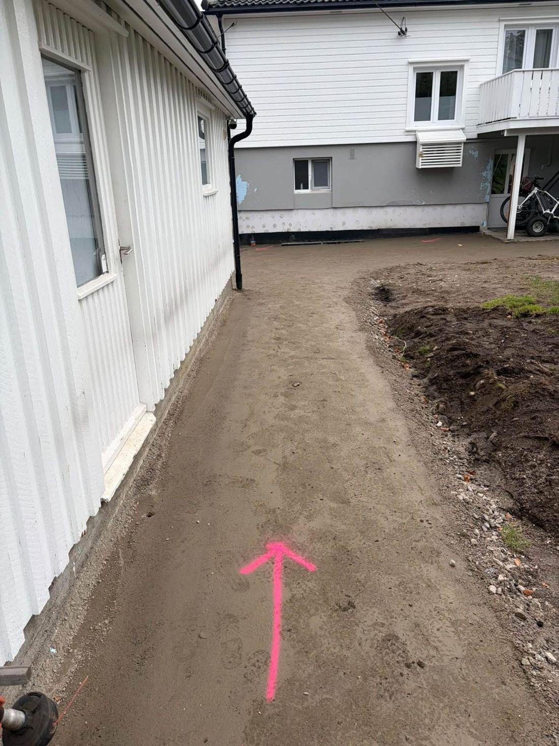Innkjørsel og gangareal – bilde 4