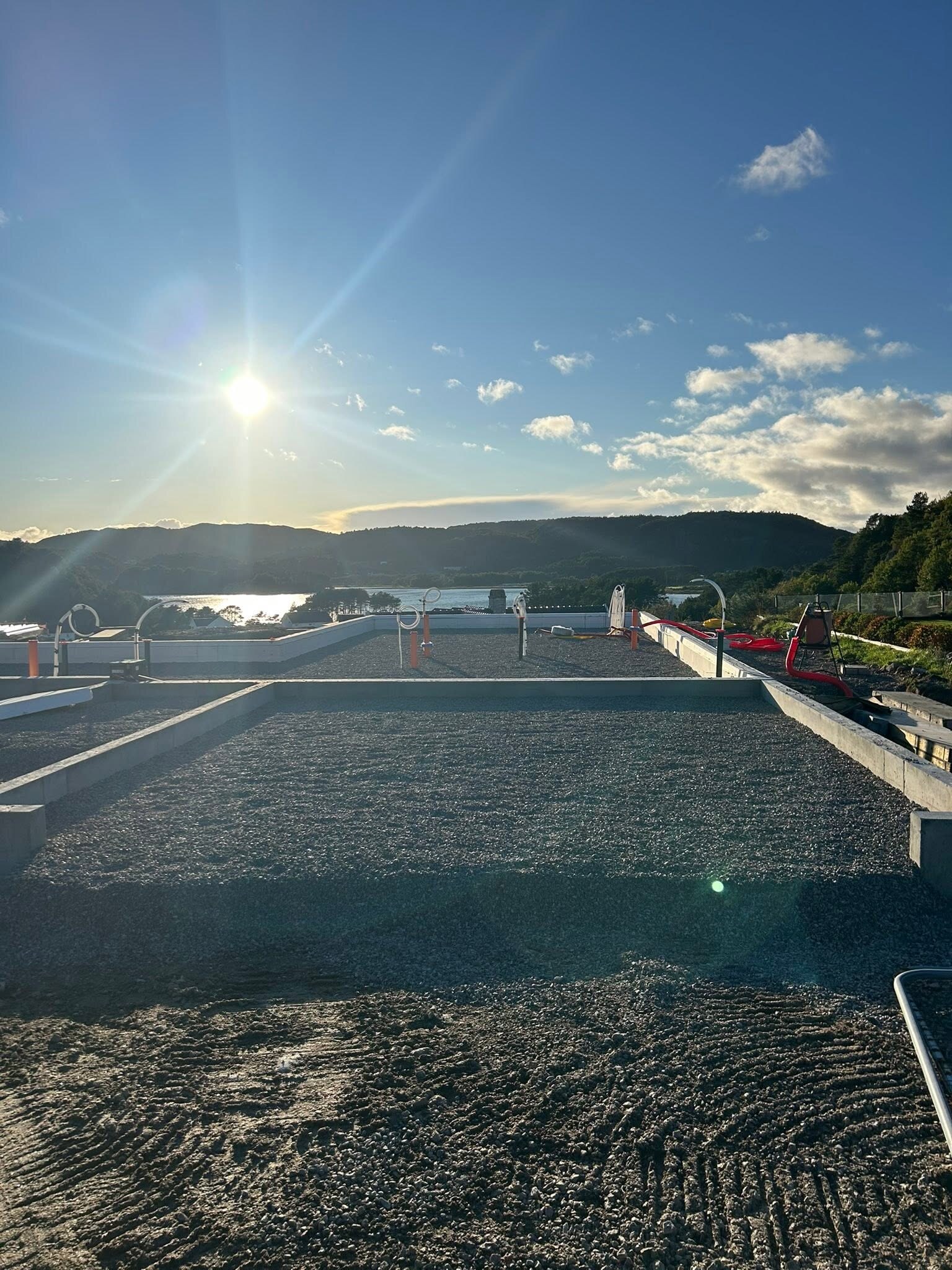 Hustomt med basseng i Njervåsen – bilde 6